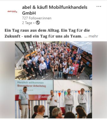 LinkedIn-Beitrag von abel&käufl zum Besonderen Arbeitstag mit Mitarbeitenden und Geschäftsführung